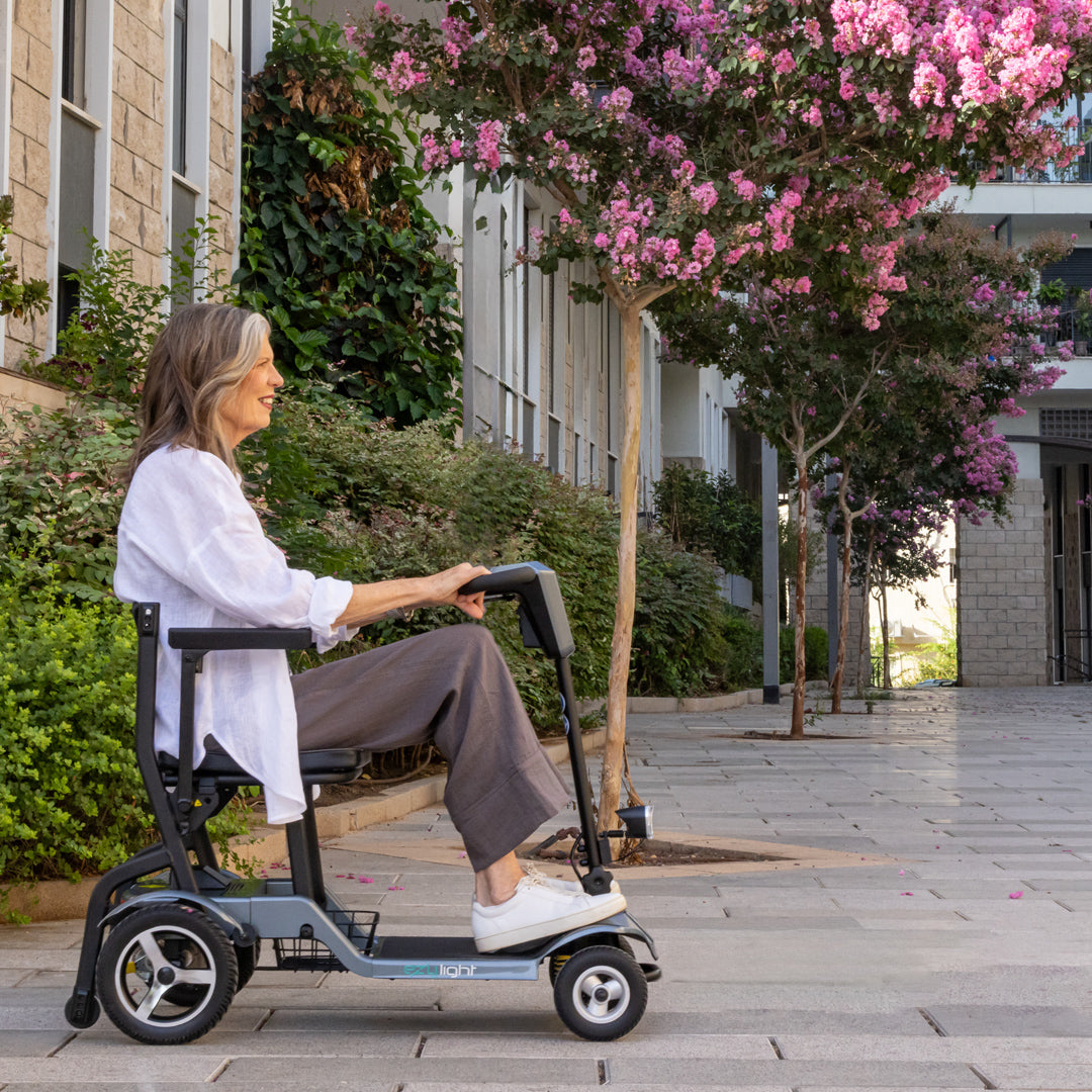 EZY LIGHT Mobility Scooter